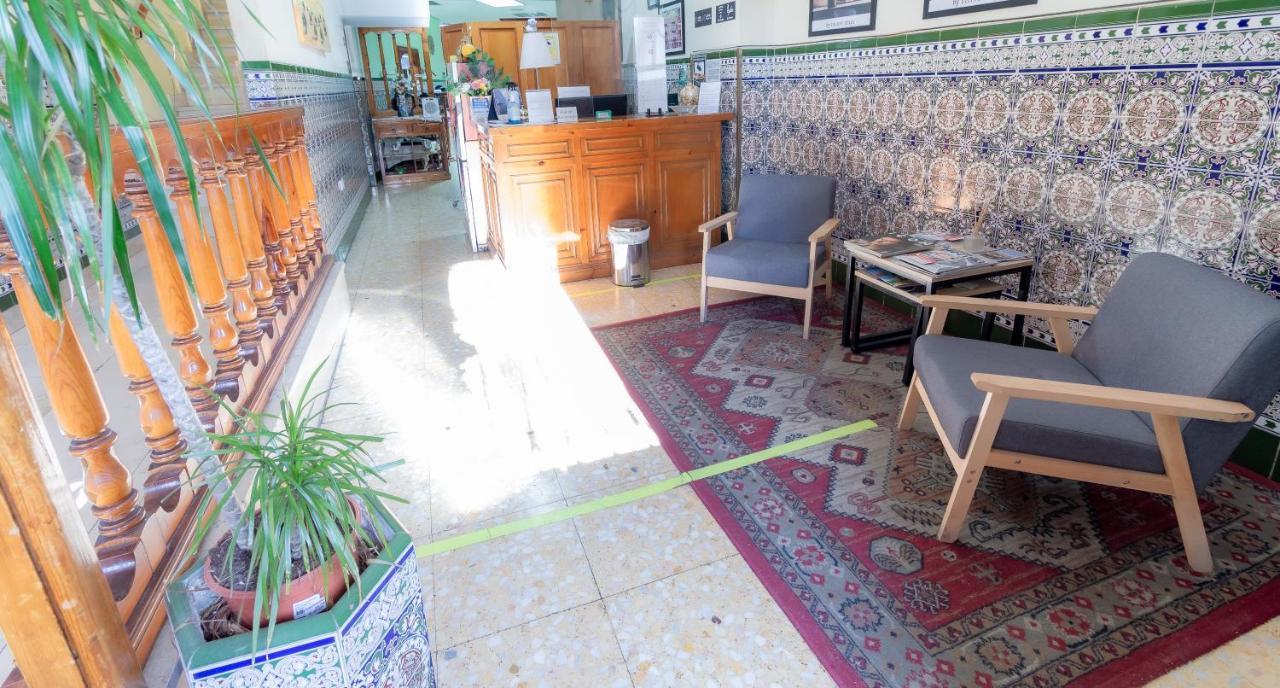 Casa De Huespedes Carabanchel By Vivere Stays Madrid Eksteriør bilde