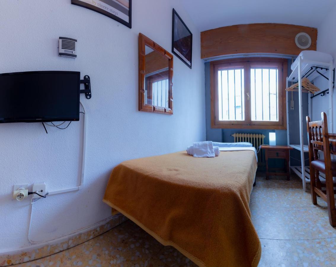 Casa De Huespedes Carabanchel By Vivere Stays Madrid Eksteriør bilde